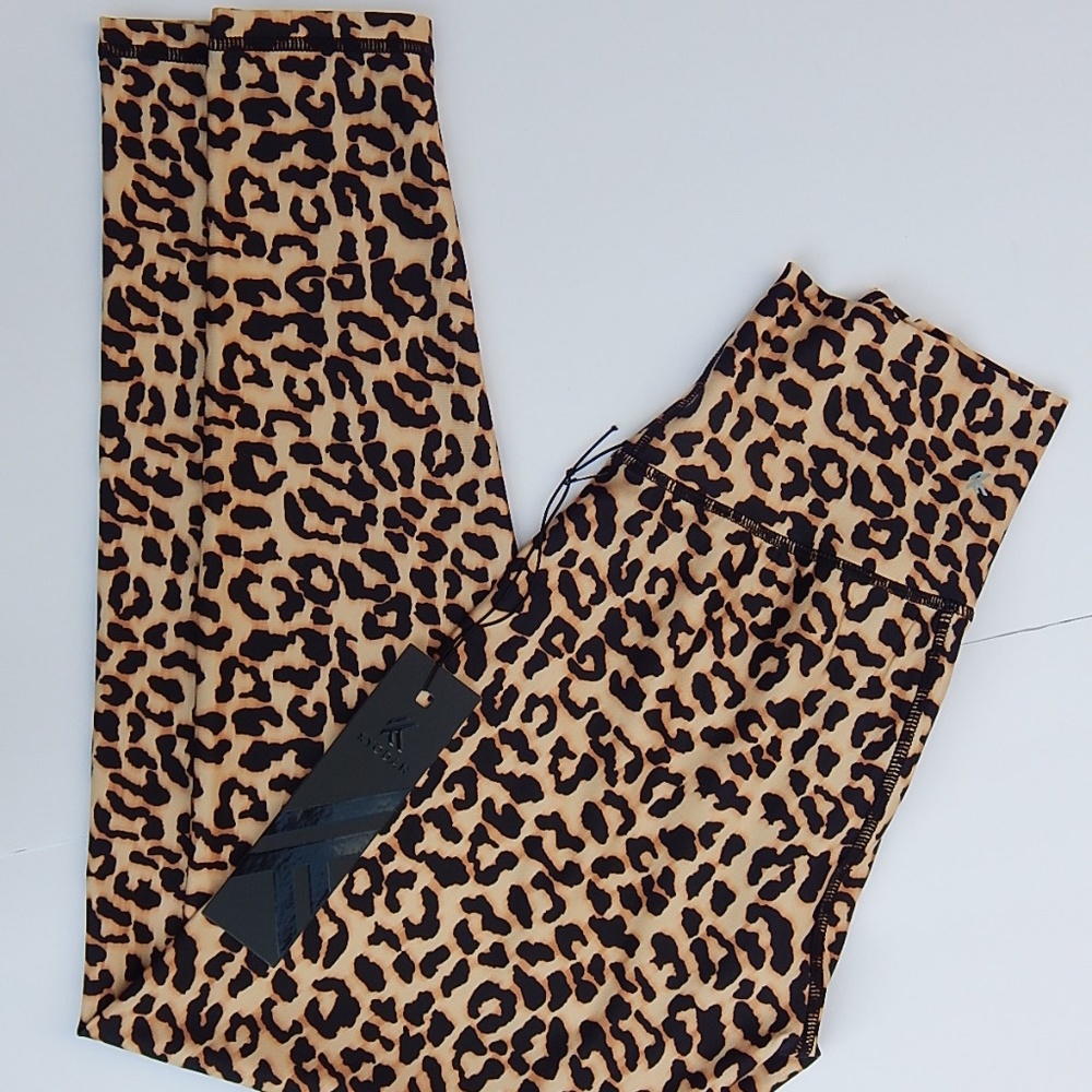 KYODAN HIGH WAIST LEOPARD LEGGINGS sz XS NEW